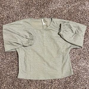 Anthropologie women’s sage top size xs quilted  lightweight sweater